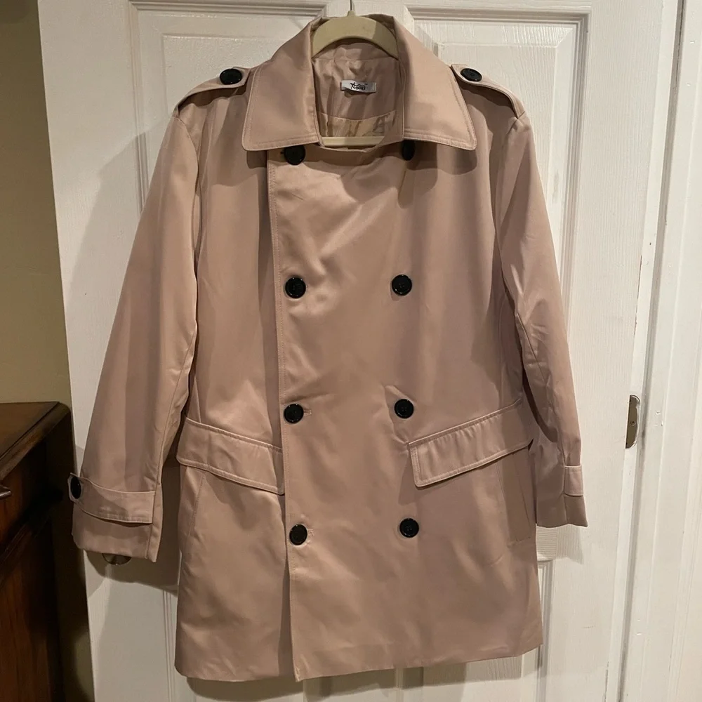 Elegant Beige Double-Breasted Women's Trench Coat - Picture 1 of 7